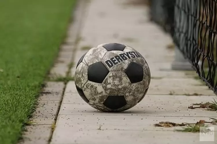 Kom voetballen op de kunstgrasvelden Balk, Joure en Lemmer