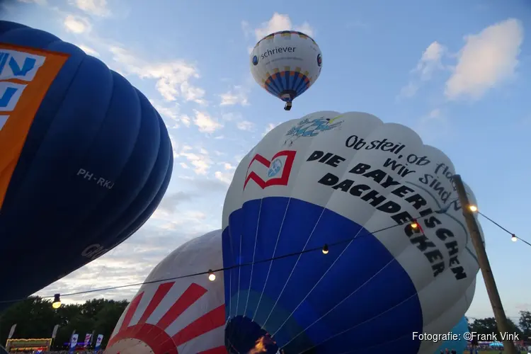 Veel publieke belangstelling bij Friese ballonfeesten Joure